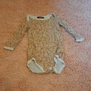 12-18m Baby girl floral long sleeve onsie Milkbarn